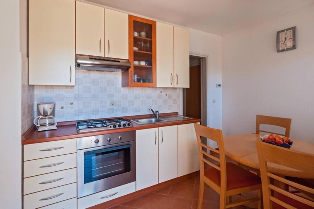Peaceful Apartment With Beautiful Sea View Rabac Extérieur photo