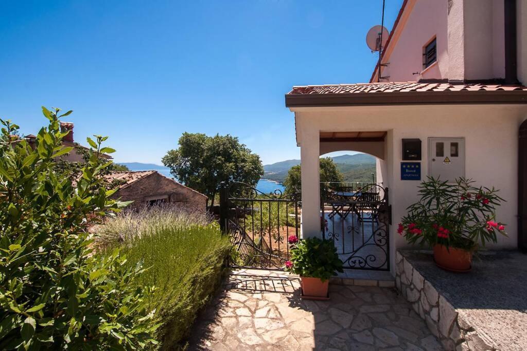 Peaceful Apartment With Beautiful Sea View Rabac Extérieur photo