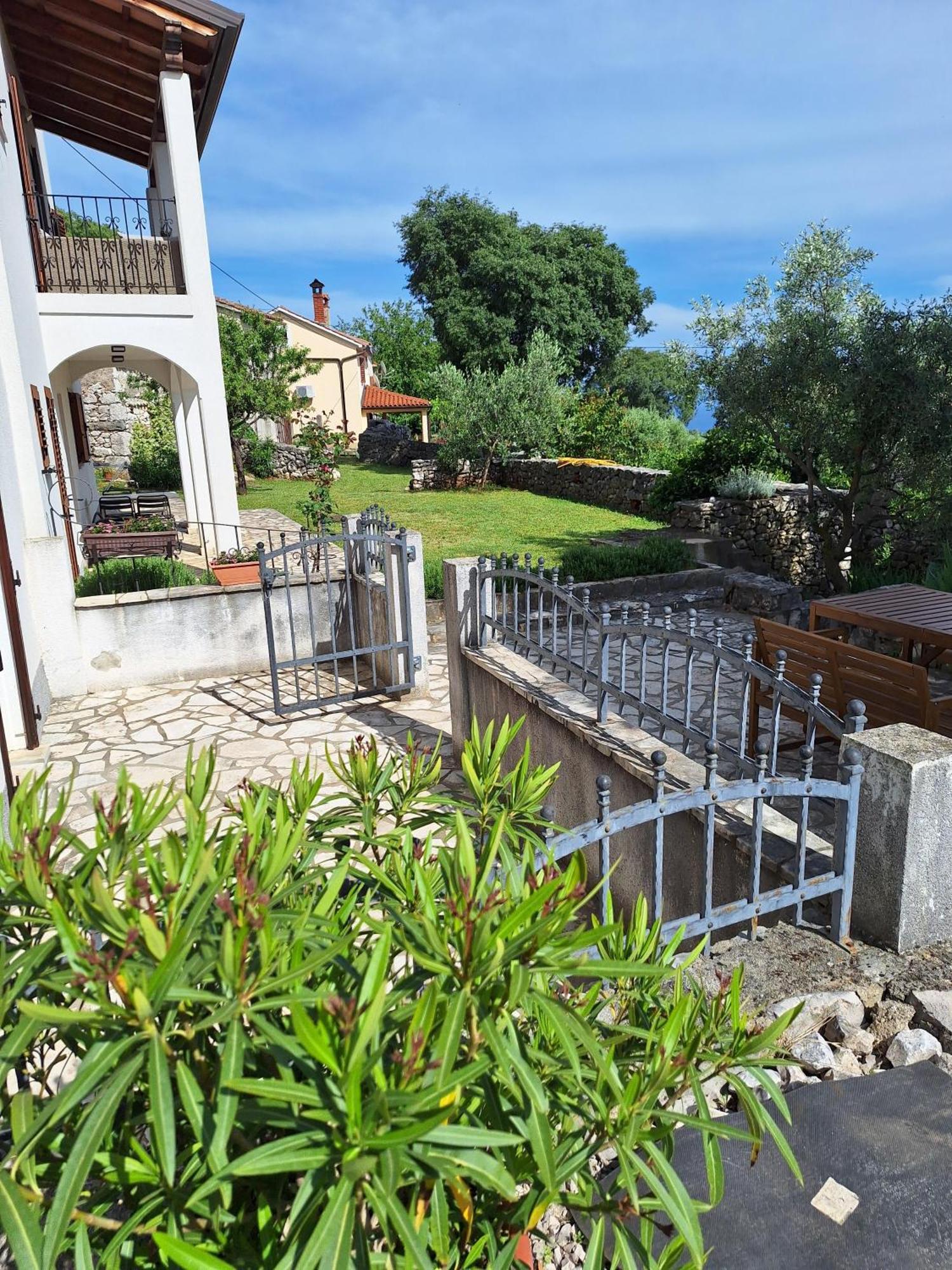 Peaceful Apartment With Beautiful Sea View Rabac Extérieur photo